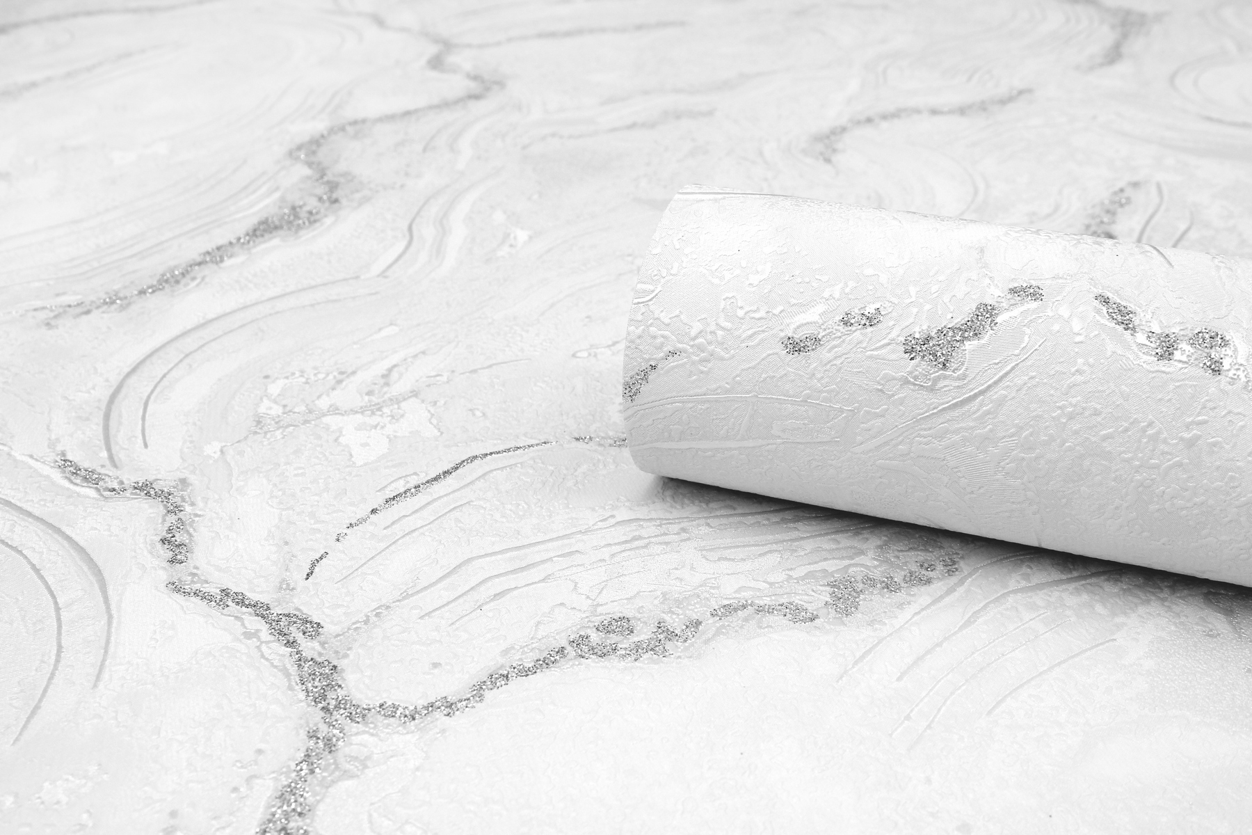 Обои флизелиновые Erismann Adagio 60680-08 белые 1,06x10м