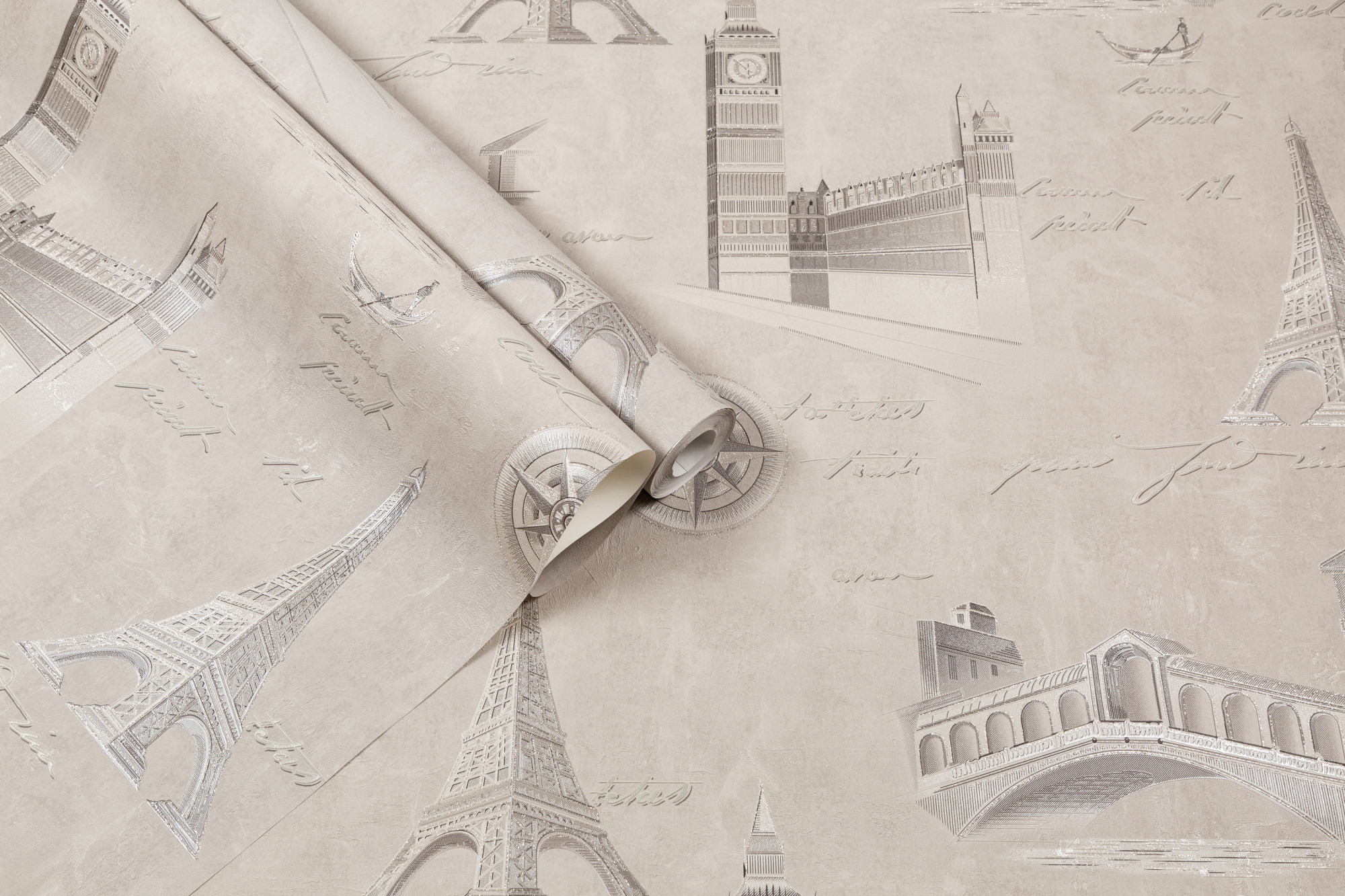 Обои Палитра PL72406-42 Travel Wall флиз. 1,06Х10м